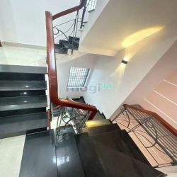 Bán nhà THÍCH QUẢNG ĐỨC - P NHUẬN - 5m x 13m 4 tầng BTCT - nhỉnh 7 tỷ