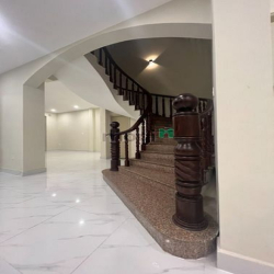 - Cho thuê nhà nguyên căn đường số 3, p. Bình An, Quận 2