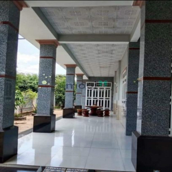 Nhà đất, Tân Hội Tân Châu tây ninh , ngang 10 dài 30 thổ cư 100 nhà đẹ