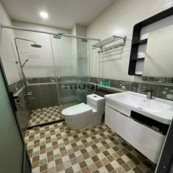 Cho thuê nhà 1 sẹc Lê Văn Quới: 4mx16m 1 trệt 3 lầu, 12tr/th