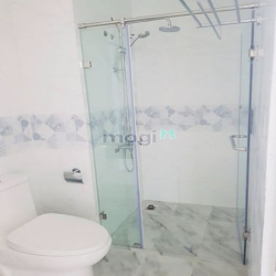 Penthouse Conic Riverside Quận 8, DT: 118m2 + 22m2 sv, view cực đẹp.