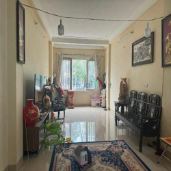 Bán khẩn cấp nhà mặt phố Lạc Trung, vỉa hè. Kinh doanh, 60m2, 27,5 tỷ