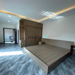 Nóng quá rồi ạ hạ chốt lần cuối  +NHÀ ĐẸP-LO GÓC 3 THOÁNG Ở NGAY.