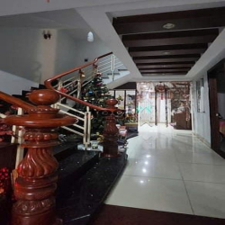 Bán nhà Q. BÌNH THẠNH, HIẾM 124m2 - 7C NGỦ SÂN NHÀ. CHỈ 17,5 tỷ TL