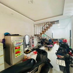 Bán Nhà 2 Tầng 5PN Hẻm 5m Linh Xuân 80m2 Giá 4 Tỷ 200