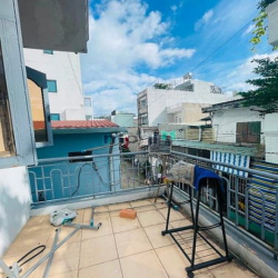 Bán Nhà 2 Tầng 5PN Hẻm 5m Linh Xuân 80m2 Giá 4 Tỷ 200