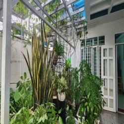 Bán nhà Q. BÌNH THẠNH, HIẾM 124m2 - 7C NGỦ SÂN NHÀ. CHỈ 17,5 tỷ TL