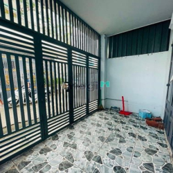 Bán Nhà 2 Tầng 5PN Hẻm 5m Linh Xuân 80m2 Giá 4 Tỷ 200