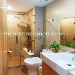 Bán căn hộ Emeral 63m2 ( 2PN +1WC) Full nội thất giá 3 tỷ bao hết.