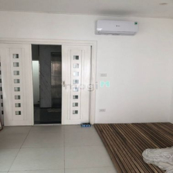 Cho thuê nhà liền kề đường Nguyễn Tuân, Thanh Xuân, DT 90m2, 5 tầng,