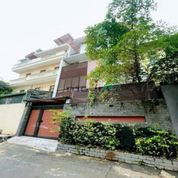 Bán Villa đẹp Thảo Điền - Thiết kế đẹp - Giá tốt