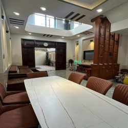 Bán nhà mặt tiền 3 tầng Đường 21,Hiệp Bình Phước, Thủ Đức  - DT : 104m