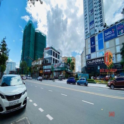 Mặt bằng 150tr/th mặt tiền Võ Thị Sáu ngang 15m siêu víp đắc địa ĐẸP