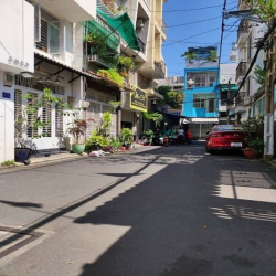Bán nhà HXH Huỳnh Văn Bánh P.11 Q.PN 6 Tầng Giá 10 Tỷ
