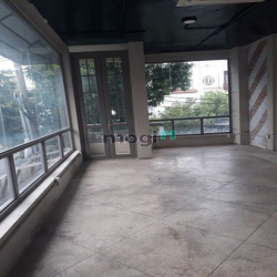Cho Thuê Nhà Góc 2 Mặt Tiền Hoàng Hoa Thám. p7. 5,5x20m. 3 lầu. 50tr/t