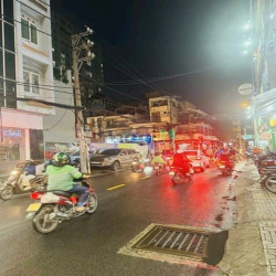 nhà 4 tầng mặt tiền đường ba vân