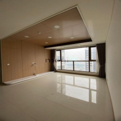 Bán nhà tập thể ngõ 455 Kim Mã 50m2 giá 1.9 tỷ tầng 5 mới đẹp