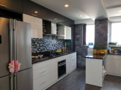 cho thuê Penthouse Garden Court 1, dt 320m2 view bến du thuyền cực đẹp