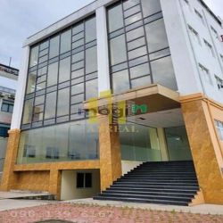 Tòa Văn Phòng 1000m2 Đường Vũ Tông Phan Giá 6500 usd