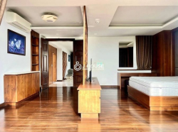 🌃Penthouse 3BED 200M2 Sân Vườn View Sông Ngay Trung Tâm Full Nội Thất