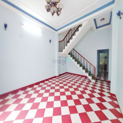 Chủ gấp bán Nhà HXH Lê Văn Việt, Quận 9, 2T hc, 85m2 chỉ hơn 6 tỷ