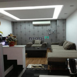 Hẻm xe hơi quay đầu, 5 tầng sát mặt tiền Huỳnh Văn Bánh, DTSD 200m2, 1