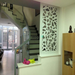 Hẻm xe hơi quay đầu, 5 tầng sát mặt tiền Huỳnh Văn Bánh, DTSD 200m2, 1