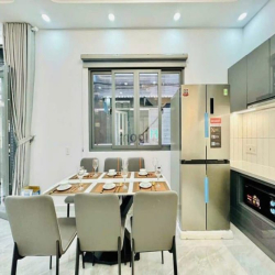 Bán Gấp Nguyễn Xí, Bình Thạnh 88m2 Giá 2tỷ7 Sổ Hồng Riêng,Thuê 23tr/th