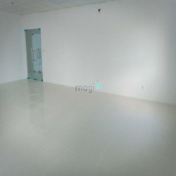 Văn phòng giá rẻ quận 7, đường Huỳnh Tấn Phát, dt từ 107 đến 122m2