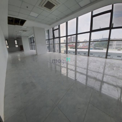 Văn phòng giá rẻ quận 7, đường Huỳnh Tấn Phát, dt từ 107 đến 122m2