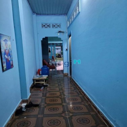 cần tiền lên Ca Mổ Gấp bán nhà - Hẻm Trần Phú vô đúng 1 ngả tư - Long