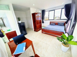 MQhouse_Hón hòn họt_3 bước về Bạch đằng_ban công cửa sổ siêu to
