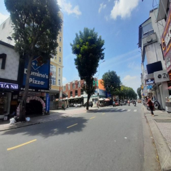 LÊ VĂN SỸ MẶT TIỀN KHỦNG 9,5M Hẻm 6M , Sát Mặt Tiền KD Đỉnh