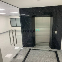 Cho thuê tòa nhà mặt phố Nguyễn Chánh, Trung Hòa. 110m2, 5 tầng, 90tr