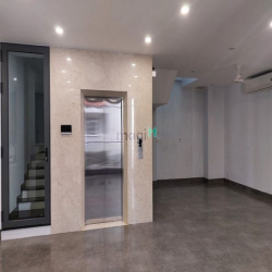 NGUYÊN CĂN trệt+lửng+3 lầu Thảo Điền cho thuê-dt 500m2 - giá 95tr/th