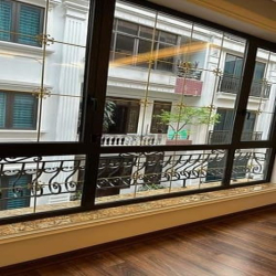 Bán tòa 7T Nhà đẹp ngõ ô tô tránh Phố Cầu Giấy. 60m MT 4,5m giá 22,8 t