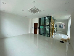 CĂN GÓC 3 MẶT TIỀN - 550m2, 109 triệu, 1 hamg, 4 tầng, Đã Hoàn Thiện.