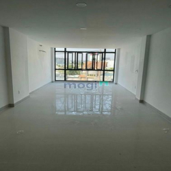 Bán tòa nhà Văn Phòng ,mặt tiền Lò Lu,Q9 - Giá 14 tỷ .nhà 4 lầu+hầm