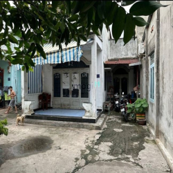 Gấp bán nhà Đường 18 Linh Trung Thủ Đức, 84m,ngang7m, chỉ 3 tỉ hơn