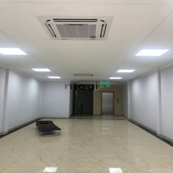 Cho thuê nhà Hoàng Quốc Việt, Nghĩa Đô