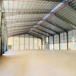 Cho thuê nhà xưởng 1000m2 tại mặt tiền đường Tây Lân, quận Bình Tân