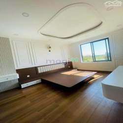 Bán biệt thự đẹp thang máy full nội thất 9x17, 4pn, 6wc, nhà đẹp,22ty5