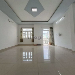 Bán Nhà 3 Tầng, 52M2, Hẻm Xe Hơi Thông, Hiệp Thành 45, Q12.