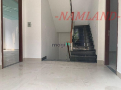 Sàn vp trống cho thuê 90m2 Đường Quốc Hương, P. Thảo Điền, Q2.