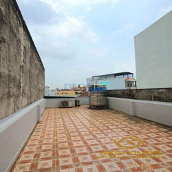 Nhà 1 trệt 2 lầu 95m2 ngay BV Đồng Nai, sát đường Đồng Khởi P. Tam Hòa