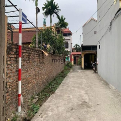 Siêu rẻ - gần phố - Bán Đất ngõ 565 Bát Khối, 43m2, nhỉnh 1 tỷ