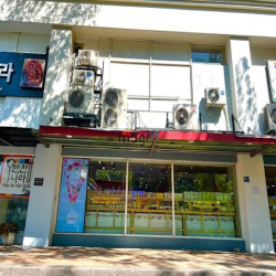 Bán nhanh shop (cửa hàng) khu Sky Garden 3, thuộc Phú Mỹ Hưng, Quận 7