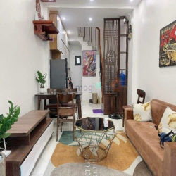 Bán nhà 3 tầng dân xây phố Kẻ Tạnh, gần ô tô tránh, giá cực tốt