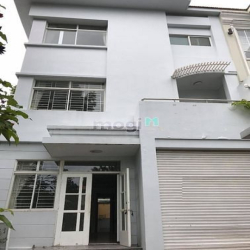 Biệt thự Mỹ kim 210m2, 3 lầu, 4PN, nhà mới đường Đặng Đức Thuật, Q.7
