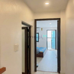 Bán nhà 3 tầng dân xây phố Kẻ Tạnh, gần ô tô tránh, giá cực tốt
